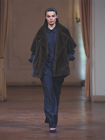 CAROSELLO 3 9 Marina Rinaldi