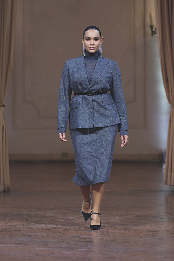 Marina Rinaldi PalAlbergati 0367 900 600 Marina Rinaldi